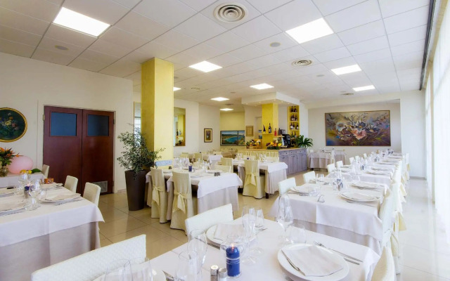 Piccolo Hotel