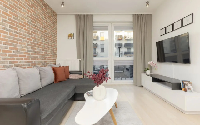 Subtle Colors Apartment by Renters