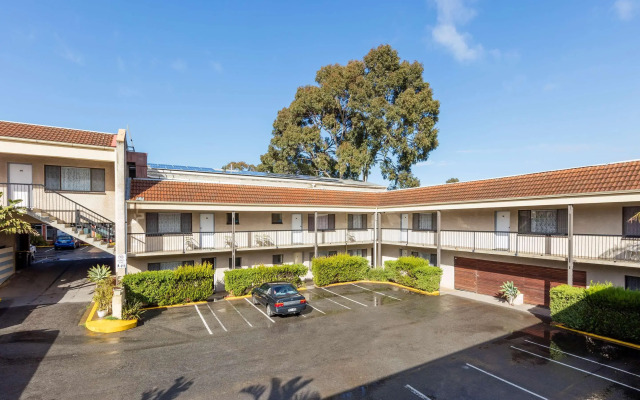 Adelaide Granada Motor Inn