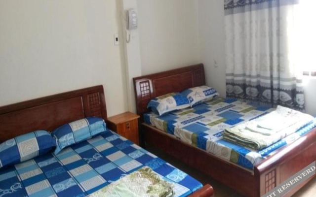Duc Phu Tam Hostel – Guest Rooms – Da Nang