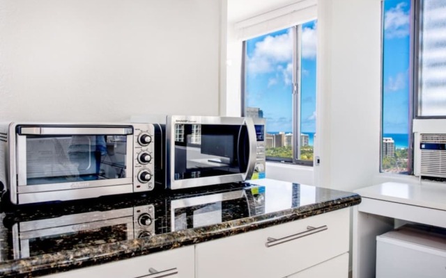 Hawaiian Monarch Hm2403