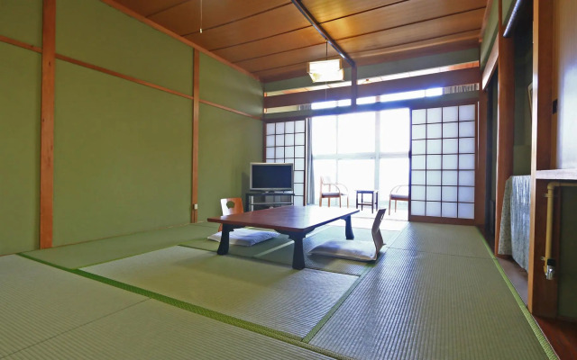 Iwaya Onsen Tankaiso (Awajishima)