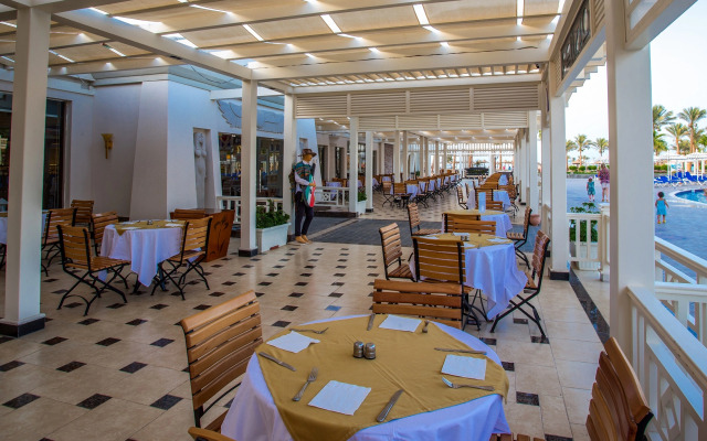 Mirage Bay Resort and Aqua Park