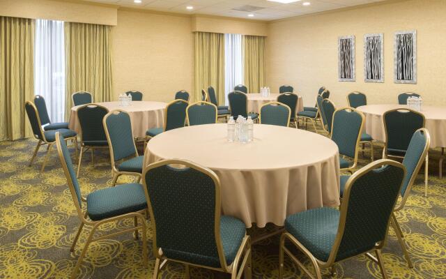 Holiday Inn Express Philadelphia NE - Bensalem by IHG