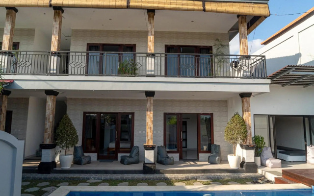 Surf & Party - Hostel Somewhere Else