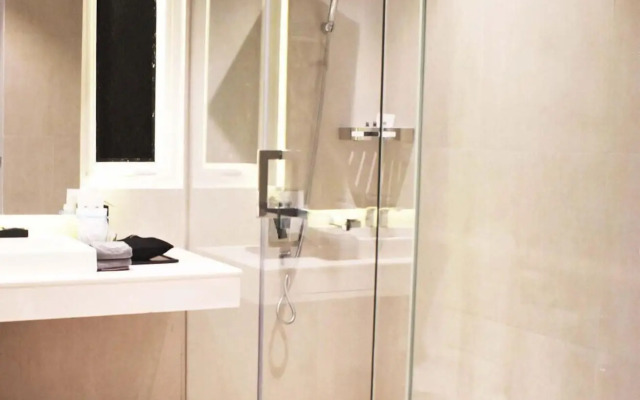 La Vogue Boutique Hotel & Casino