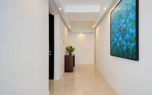Luxury Penthouse With Private Pool and sea Views, Sleeps 6