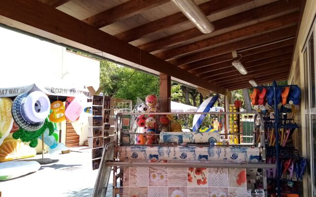 Club Del Sole Viareggio Family Collection