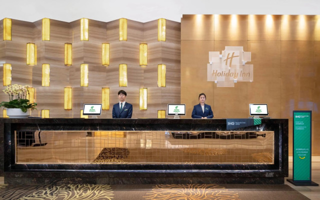 Holiday Inn Chengdu Oriental Plaza by IHG