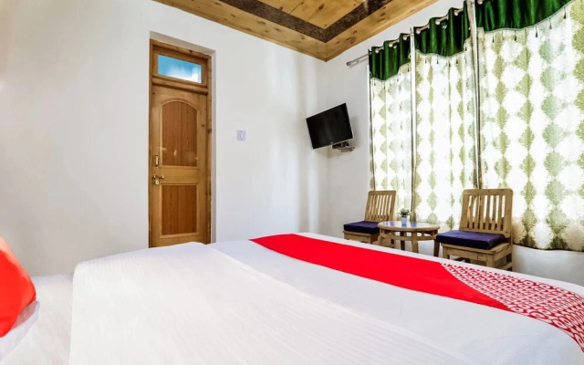 The Mir Villa by OYO Rooms