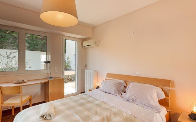 Spacious Villa in Saronida With Swimming Pool