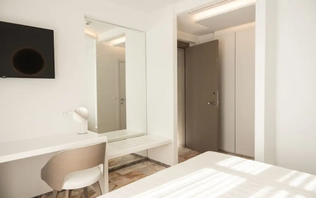 Tzanis Resort