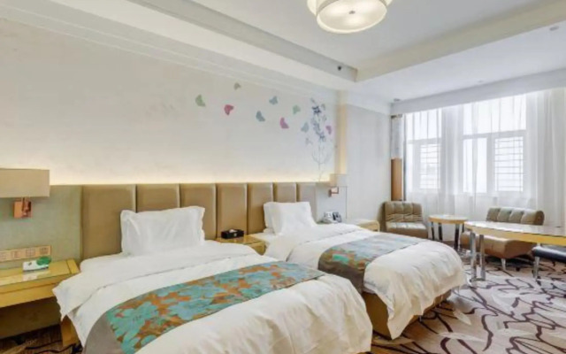 Lanling Longzhimeng Hotel