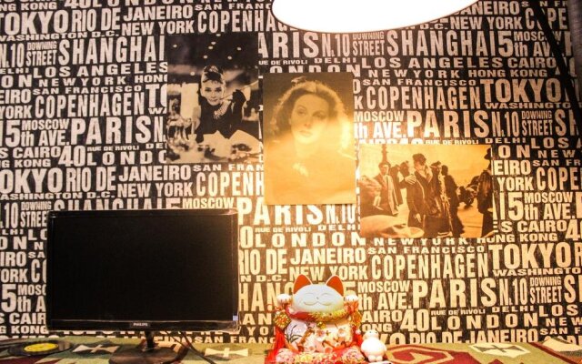 Chongqing Lugang Youth Hostel Longtousi Store