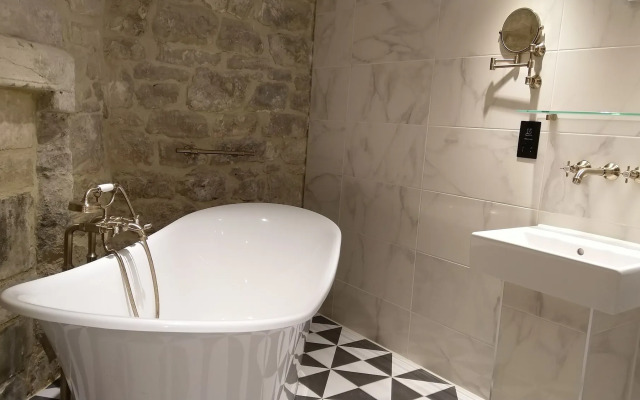 Indigo Bath, an IHG Hotel