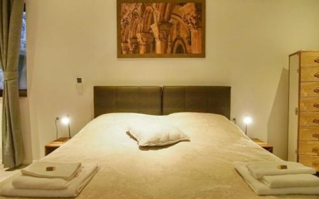 Luxury Style Apartments