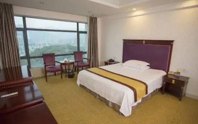 Century Sunshine Hotel