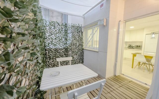 Luxury City Apartment