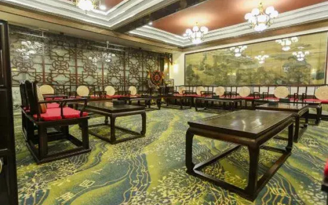Yuyang Cultural Theme Hotel