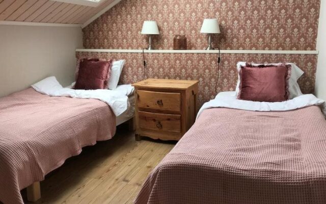 Rosenhill Bed & Breakfast