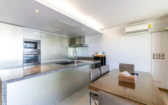 Phuket Moonlit Bay Seaview Resort&Spa