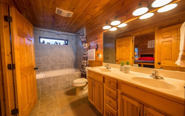 Psalm 2705 - Three Bedroom Cabin