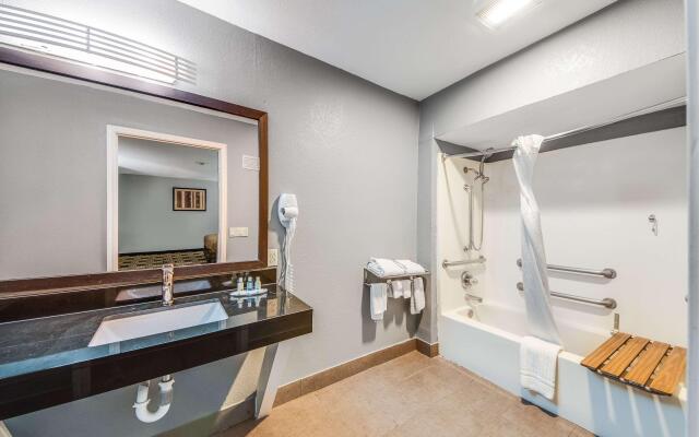 Quality Inn Near Medical Center