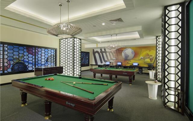Crystal Palace Luxury Resort & Spa - All Inclusive Resort