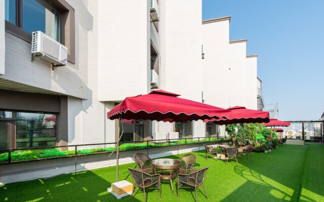 Nanfang Junyue Business Hotel