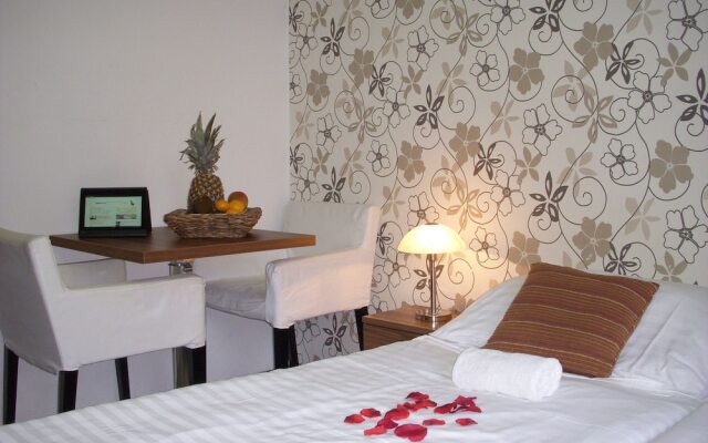 Rezidence Fami De Luxe Design