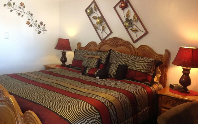Holiday Motel