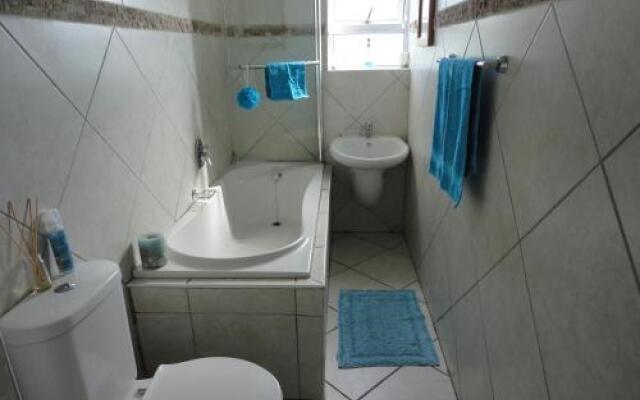 Ocean View Holiday Apartment 4