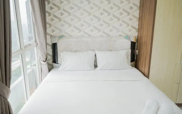 Fancy And Nice Studio At Casa De Parco Apartment
