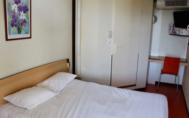 Première Classe Chateauroux - Saint Maur