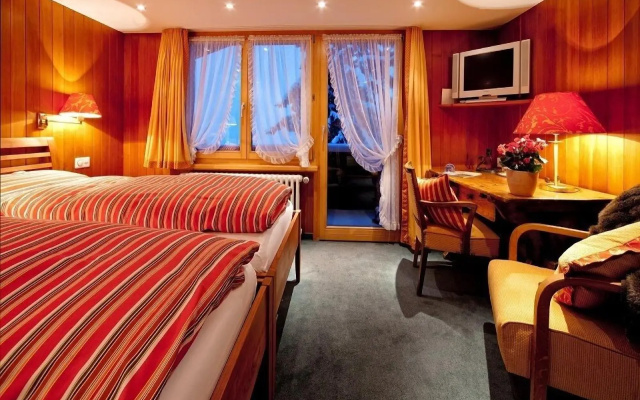 Hotel Arlenwald – Guest Rooms – Arosa