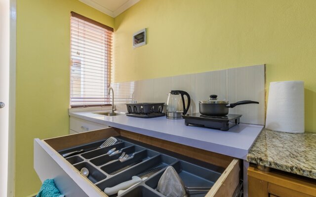 Rooi Santo Residence