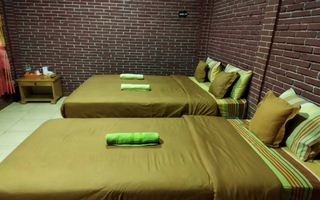 Wimbo Hotel Borobudur
