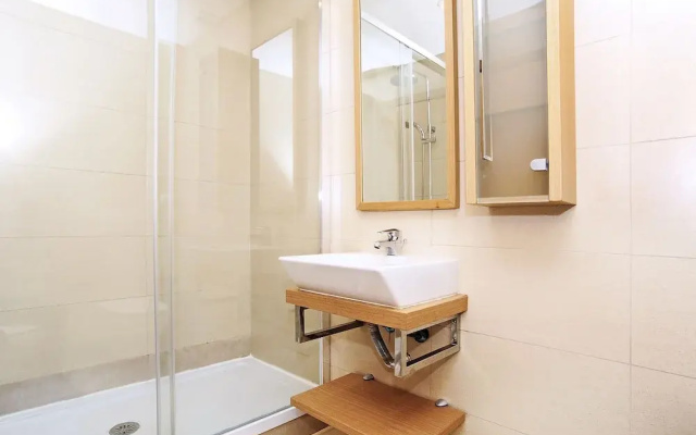 Oeiras by the Beach Apartment