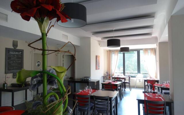 Hôtel Restaurant l'Echo du Lac & Spa