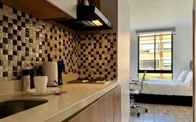 w Radiant 1BR in Santa Barbara