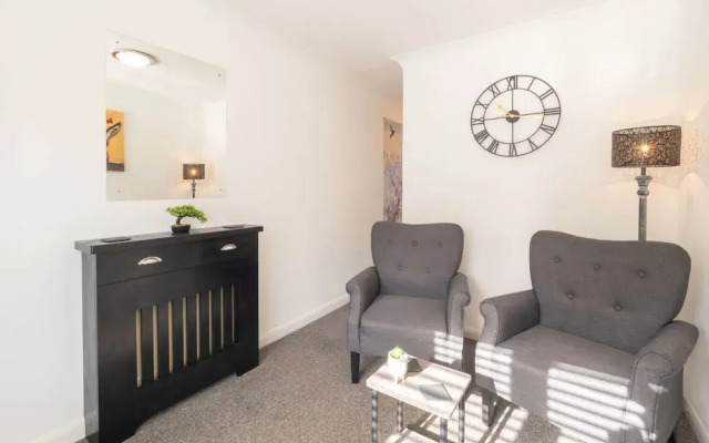Host Stay St Martin s Road