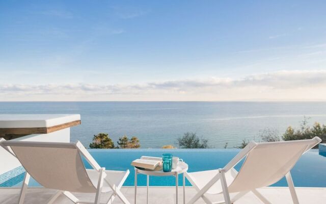 Fiore Suites