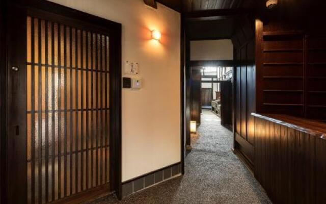 Campton Nishijin Vacation Rental