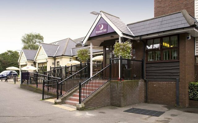 Premier Inn Epsom South