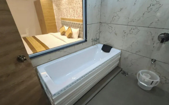Hotel Morya Residency Parel