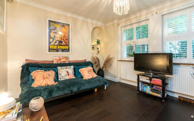 NEW Fantastic 1BD Crystal Palace Flat in London