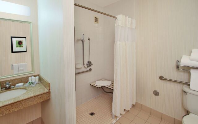 Hilton Garden Inn Calabasas