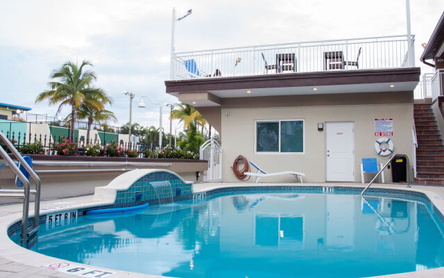 Caribbean Resort Suites