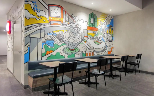 Amaris Hotel Kalimalang