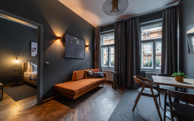 The Viaduct Suites & More